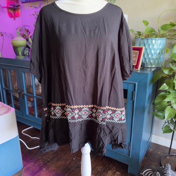 Black Flowy Asymmetrical Boho Blouse Plus Size 2XL - Picture 1 of 7